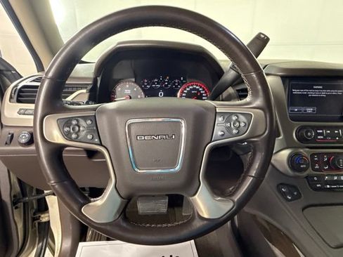 Used 2016 GMC Yukon XL Denali w/ Open Road Package AWD/4WD image 20