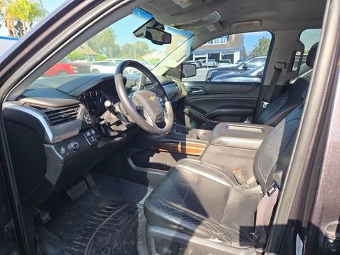 Used 2015 Chevrolet Suburban LT w/ Max Trailering Package RWD image 6