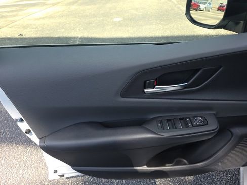 Certified 2024 Toyota Prius XLE image 13