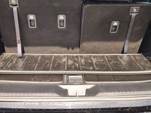 Used 2025 Honda Pilot Black Edition image 33