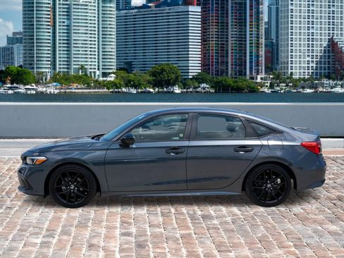 Certified 2024 Honda Civic Sport image 9