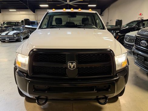 Used 2018 RAM 5500 Tradesman image 33