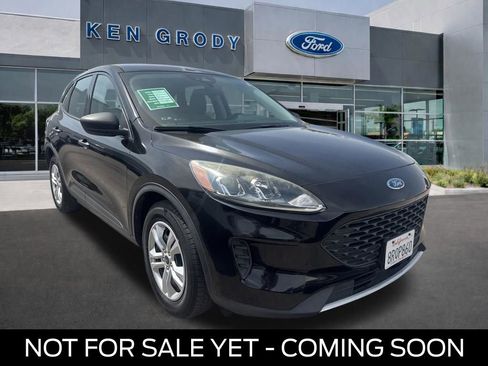 Used 2020 Ford Escape S image 1