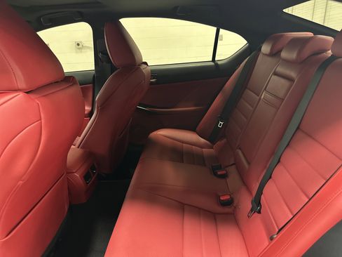 Certified 2023 Lexus IS 350 F Sport image 31
