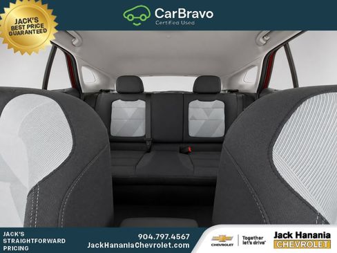 Used 2024 Chevrolet Trax LS w/ LS Convenience Package FWD image 16
