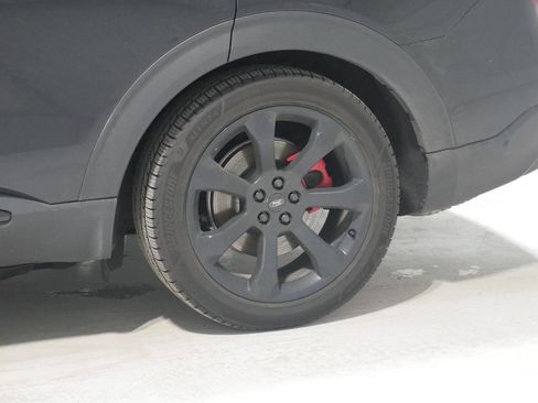 Used 2020 Ford Explorer ST w/ ST Street Pack image 28