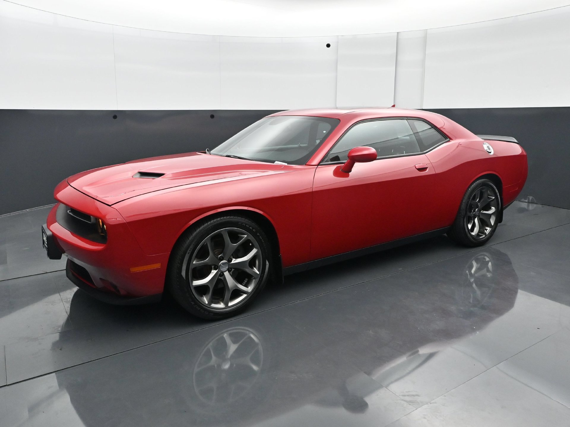 Used 2015 Dodge Challenger SXT Plus w/ Sound Group II RWD image 2