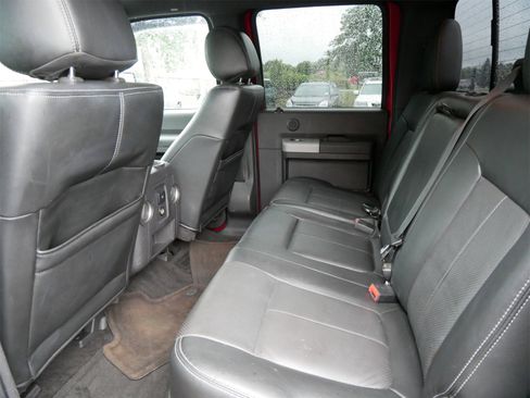 Used 2015 Ford F450 Lariat image 11
