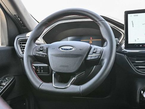 Used 2024 Ford Escape ST-Line w/ Tech Pack #1 FWD image 17