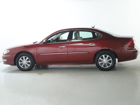 Used 2008 Buick LaCrosse CXL w/ Driver Confidence Package image 4