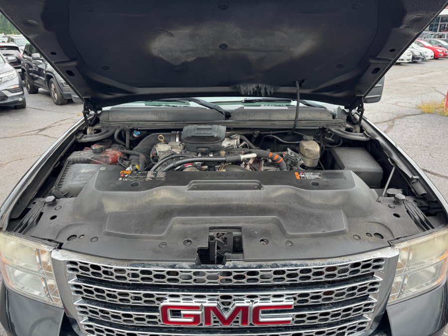 Used 2013 GMC Sierra 2500 Denali AWD/4WD image 24