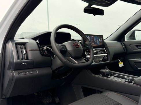 New 2026 Nissan Pathfinder Rock Creek w/ Rock Creek Premium Package image 10