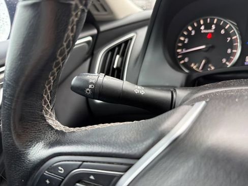 Used 2020 INFINITI Q50 Luxe AWD/4WD image 16