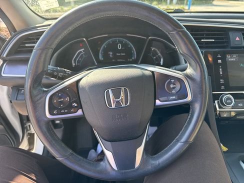 Used 2017 Honda Civic EX-L image 2