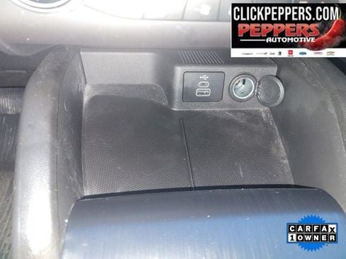 Used 2025 Ford Escape ST-Line Select AWD/4WD image 20