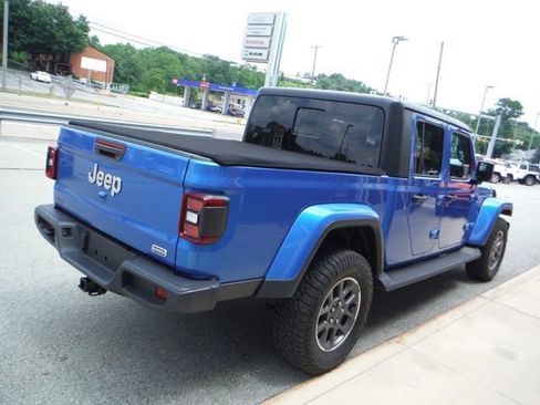 Used 2020 Jeep Gladiator Overland w/ Popular Equipment Package AWD/4WD image 13