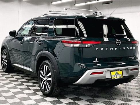 Used 2023 Nissan Pathfinder Platinum w/ Cargo Package AWD/4WD image 3
