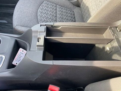 Certified 2024 Chevrolet Equinox LT w/ LPO, Floor Liner Package image 13