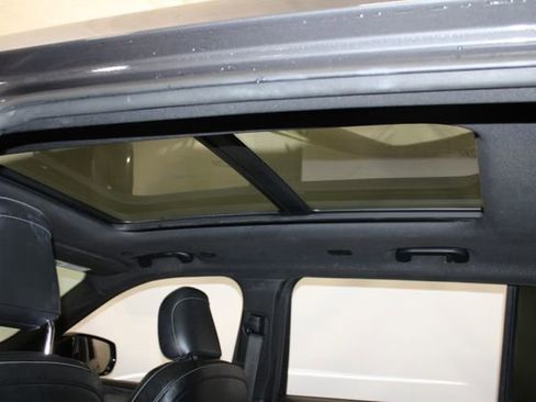 Used 2022 Jeep Grand Cherokee L Overland AWD/4WD image 11