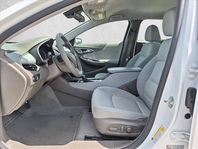 Used 2022 Chevrolet Malibu LT FWD image 12