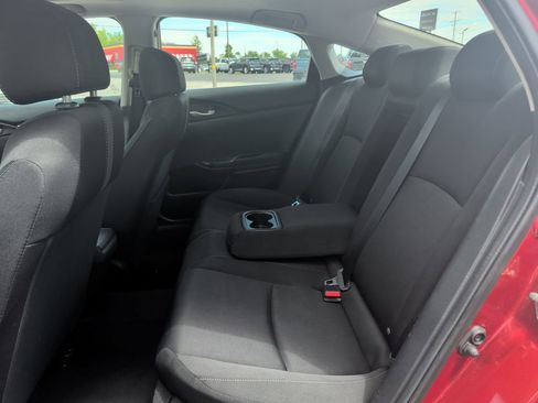 Used 2020 Honda Civic EX image 18