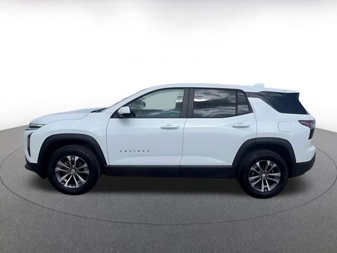 Used 2025 Chevrolet Equinox LT image 9