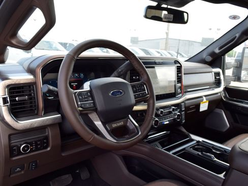 New 2026 Ford F250 King Ranch w/ Chrome Package AWD/4WD image 16