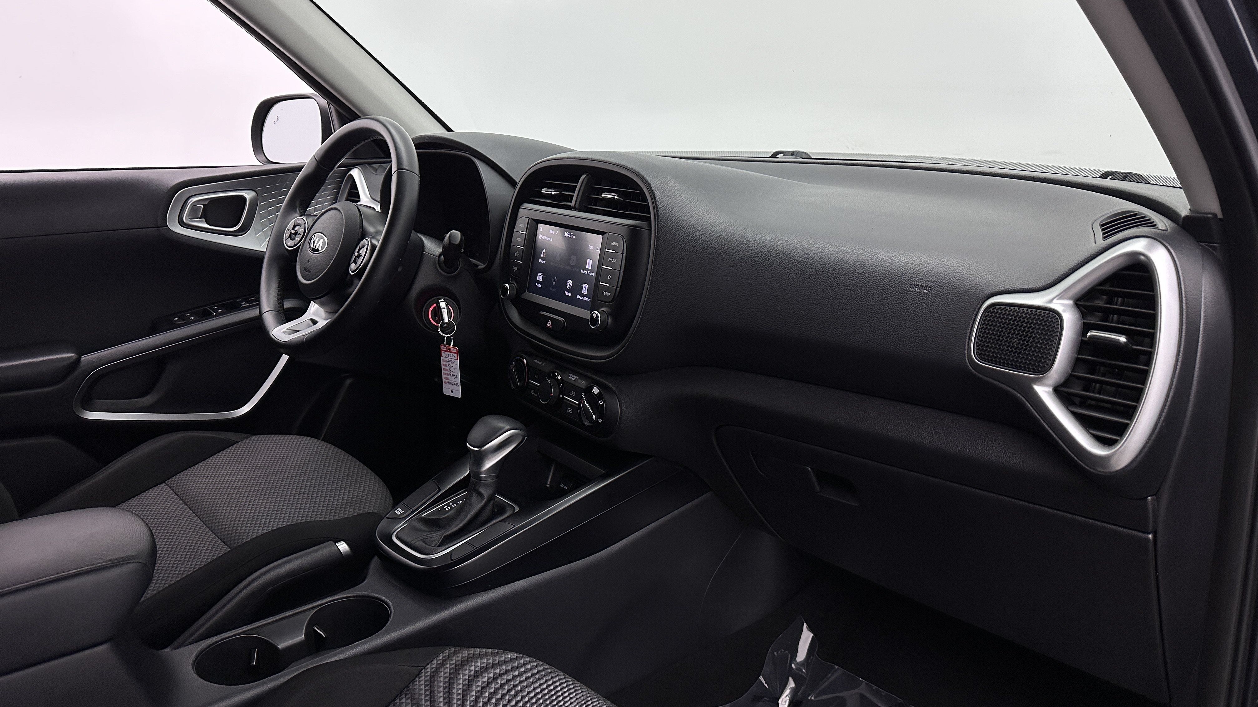 Used 2020 Kia Soul X-Line FWD image 32