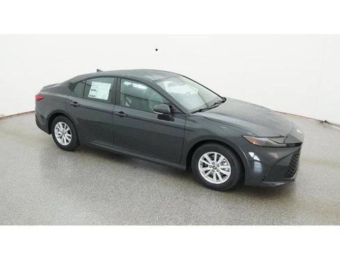 New 2026 Toyota Camry LE image 12