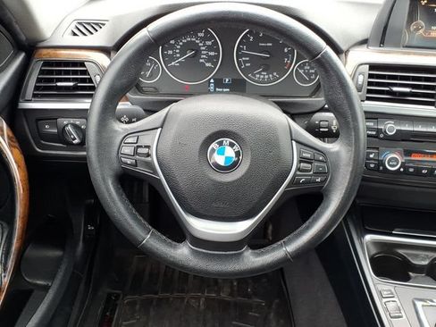 Used 2015 BMW 328i xDrive Sedan AWD/4WD image 11
