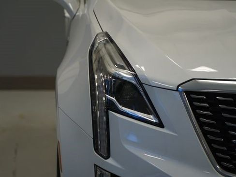 Certified 2023 Cadillac XT5 Premium Luxury AWD/4WD image 10