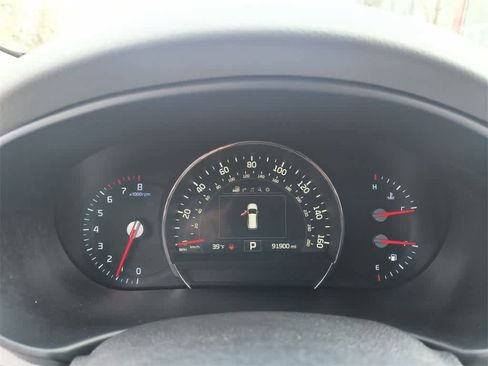 Used 2017 Kia Sorento SX image 15