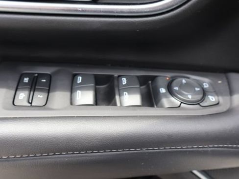 Used 2024 Chevrolet Suburban Z71 AWD/4WD image 14