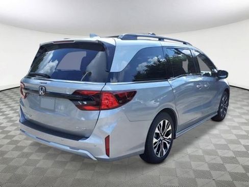 New 2026 Honda Odyssey Elite image 5