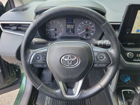 Used 2024 Toyota Corolla Cross LE FWD image 24