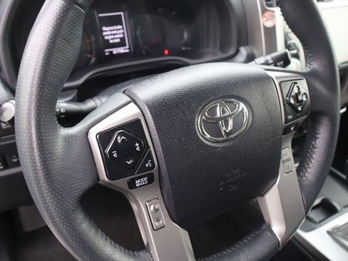 Used 2024 Toyota 4Runner SR5 RWD image 6