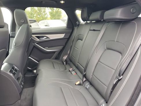 Used 2026 Jaguar F-PACE R-Dynamic S AWD/4WD image 11