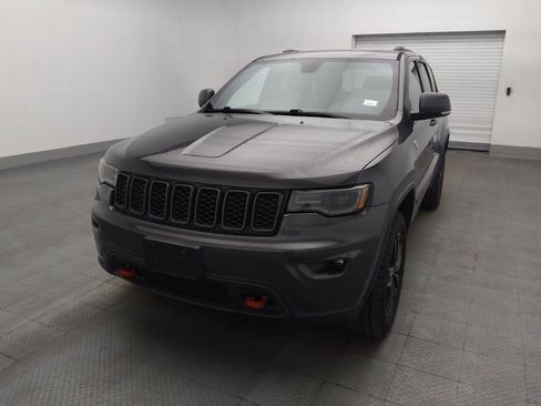 Used 2018 Jeep Grand Cherokee Trailhawk w/ Trailhawk Luxury Group AWD/4WD image 15