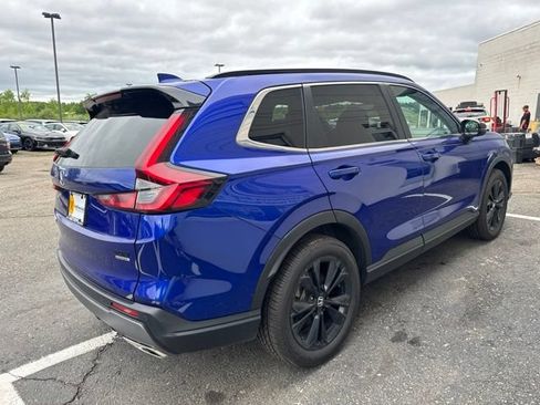 Used 2023 Honda CR-V Sport Touring image 5