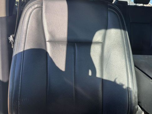 Used 2019 Ford F150 Lariat w/ Equipment Group 501A Mid image 33