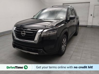 Used 2023 Nissan Pathfinder SL