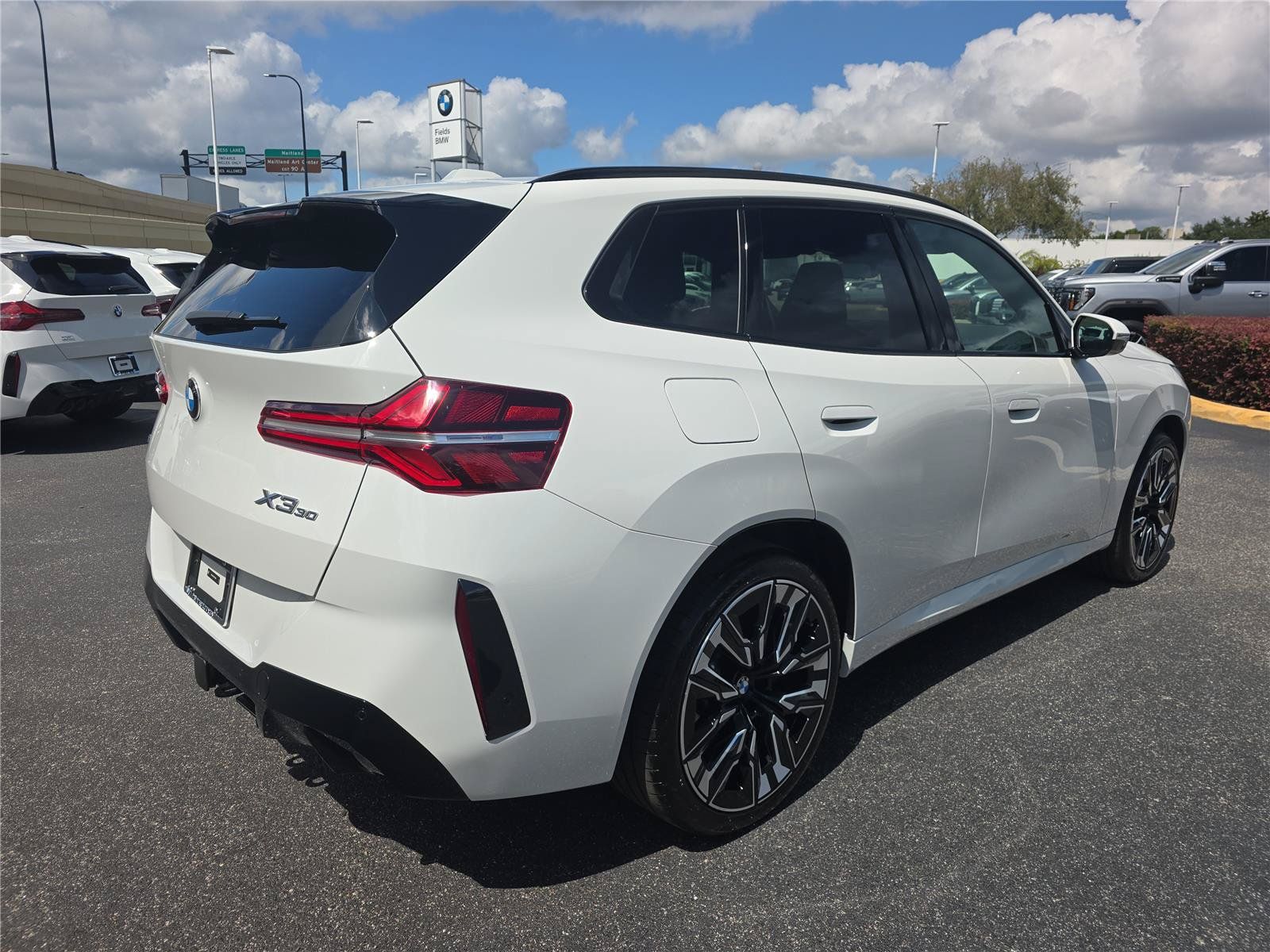 Certified 2026 BMW X3 xDrive30i w/ Premium Package AWD/4WD image 3