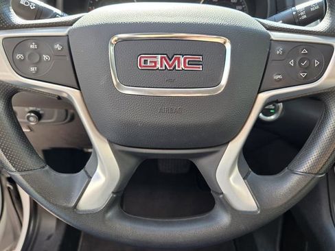 Used 2023 GMC Terrain SLE w/ Driver Convenience Package FWD image 23