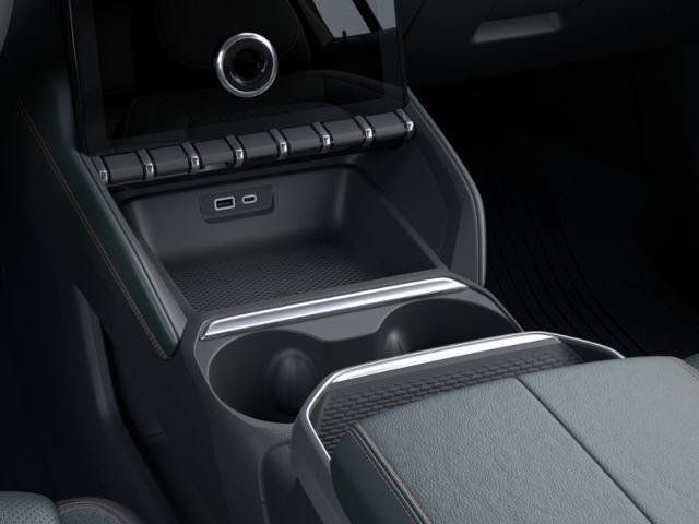 New 2027 GMC Terrain AT4 w/ LPO, Floor Liner Package AWD/4WD image 95