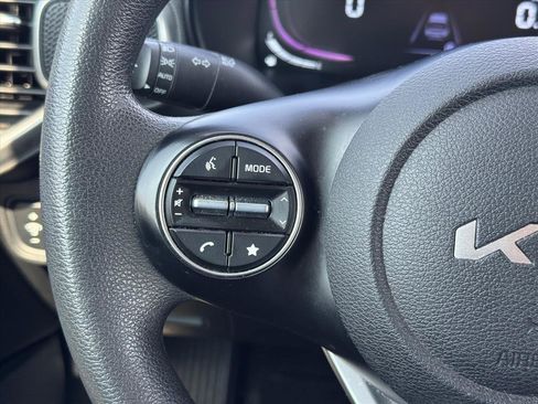 Used 2024 Kia Soul LX w/ Option Group 015 FWD image 12