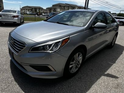 Used 2017 Hyundai Sonata SE
