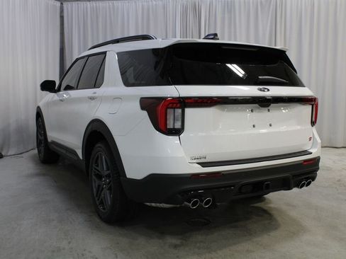 New 2026 Ford Explorer ST w/ Sun And Sound Package AWD/4WD image 25
