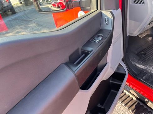 Used 2025 Ford F350 XL image 13