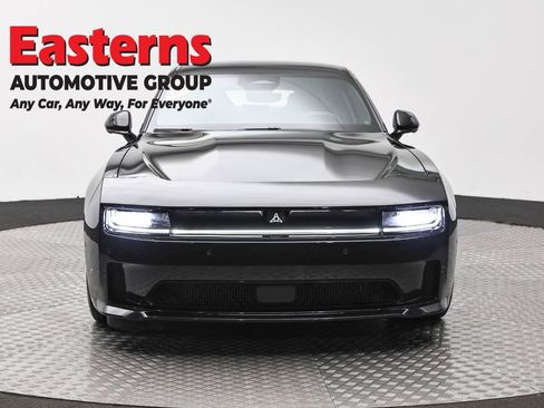Used 2024 Dodge Charger Daytona Scat Pack w/ Plus Group AWD/4WD image 2