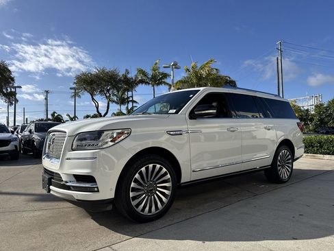 Used 2020 Lincoln Navigator L Reserve w/ Luxury Package image 29